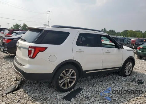 2017 Ford Explorer Xlt z USA, uszkodzony, nr VIN 1FM5K7D80HGA42174